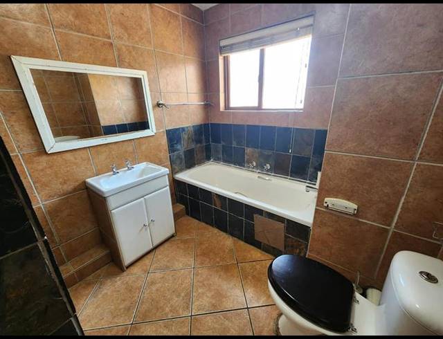 1 BEDROOM PROPERTY TO RENT IN NORTHWOLD